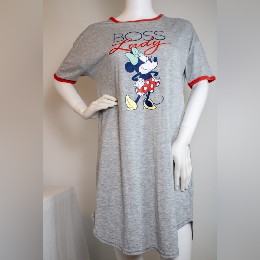 DISNEY Vintage Minnie Mouse Graphic Adult Short Sleeve Sleepwear Shirt Small